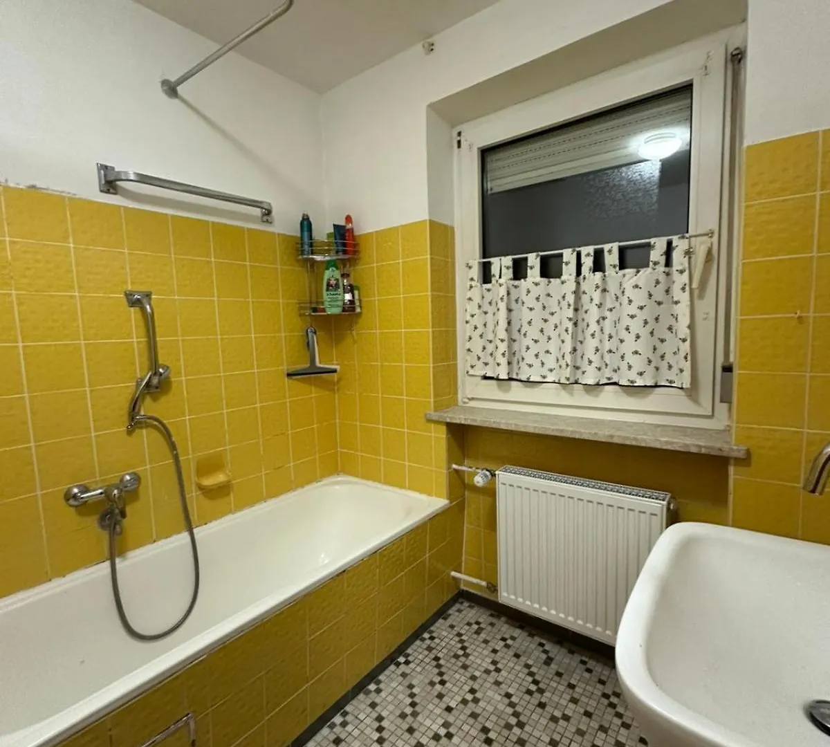 Wohnung In Muenchen 0*, Münih Almanya